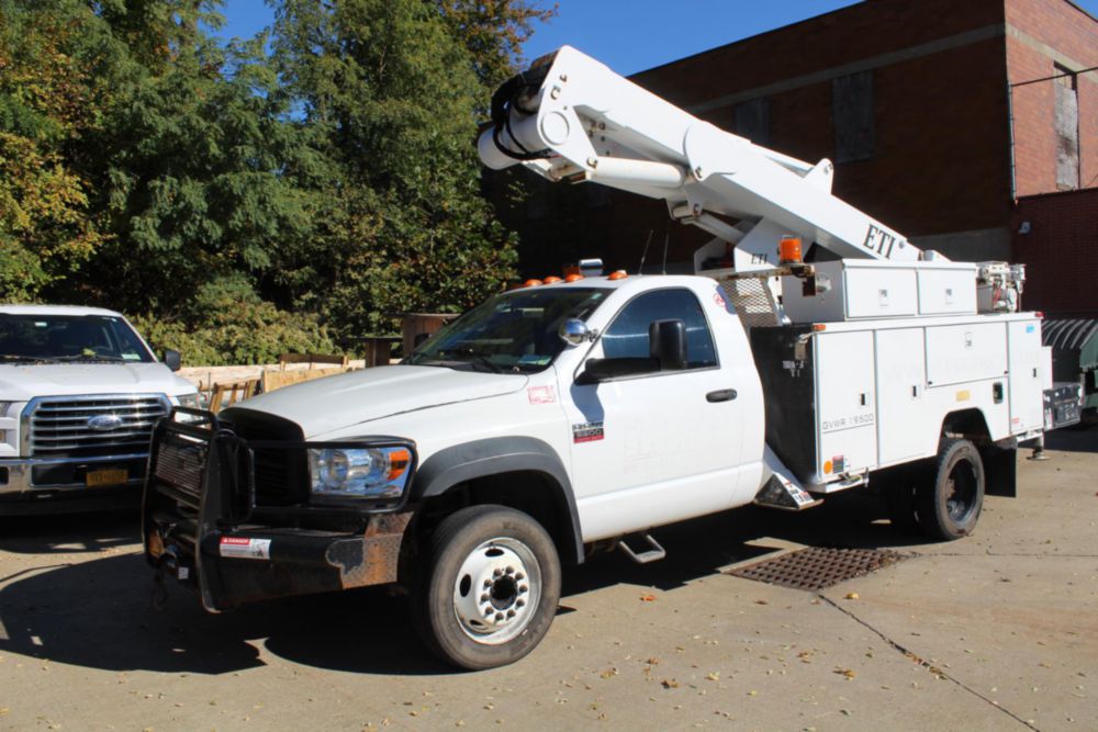 2010 Dodge 5500 4x4 ETI ETC MH-37IH Material Handler Bucket Truck