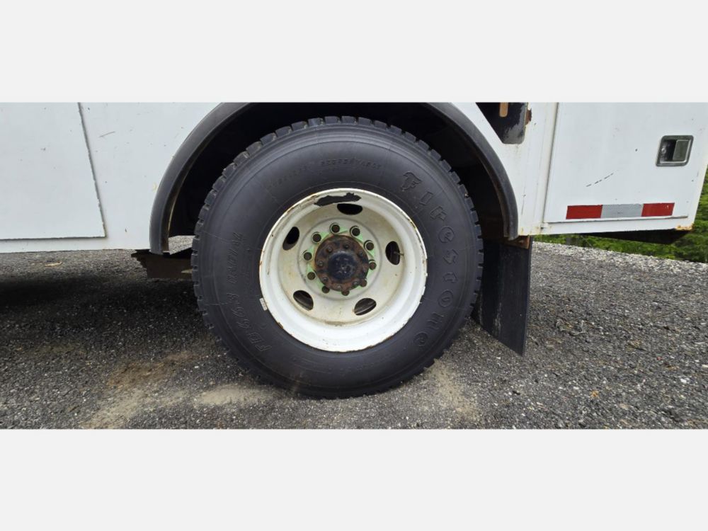 2018 Ford F-750 4x2 Versalift VTP-40-NE Cable Placer Truck