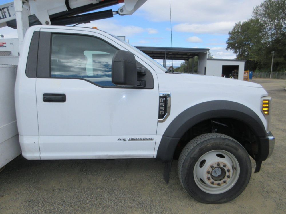 2019 Ford F-550 4x4 Versalift VST-47-MHI Bucket Truck