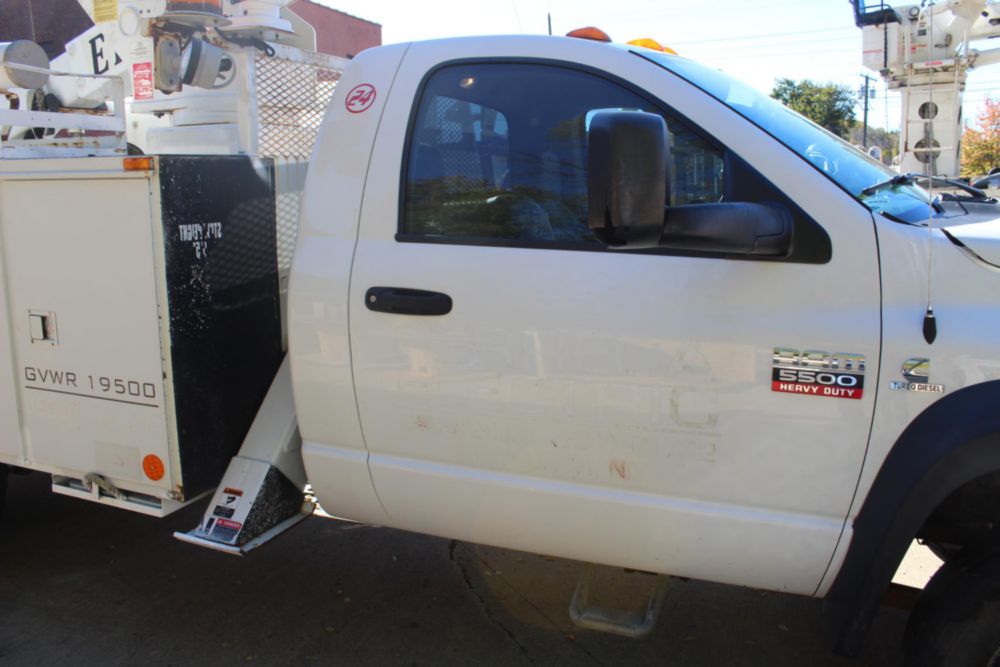 2010 Dodge 5500 4x4 ETI ETC MH-37IH Material Handler Bucket Truck