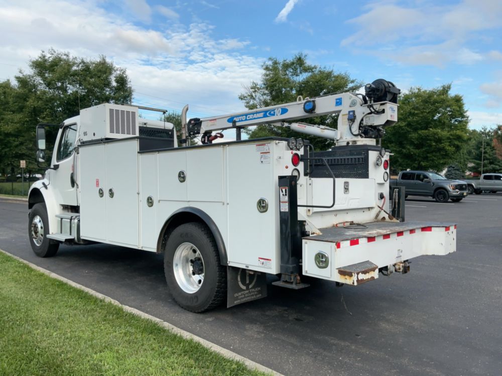 2018 Freightliner M2106 4x2 Load King Voyager II Service Truck With Crane