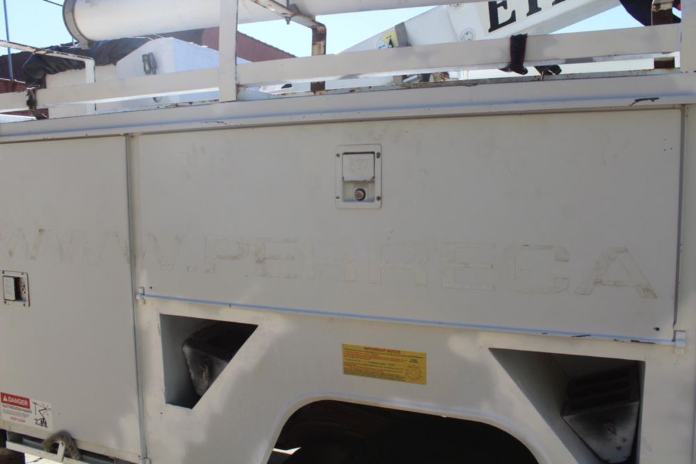 2010 Dodge 5500 4x4 ETI ETC MH-37IH Material Handler Bucket Truck