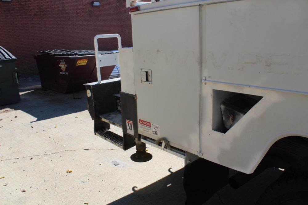 2010 Dodge 5500 4x4 ETI ETC MH-37IH Material Handler Bucket Truck