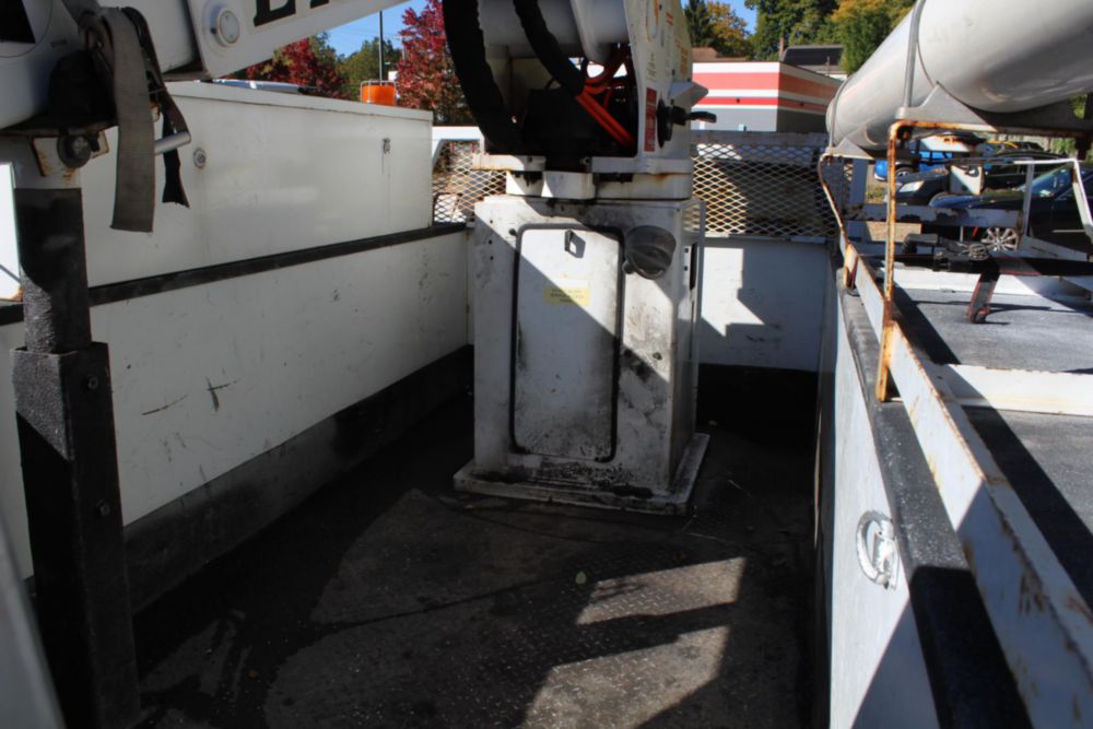 2010 Dodge 5500 4x4 ETI ETC MH-37IH Material Handler Bucket Truck