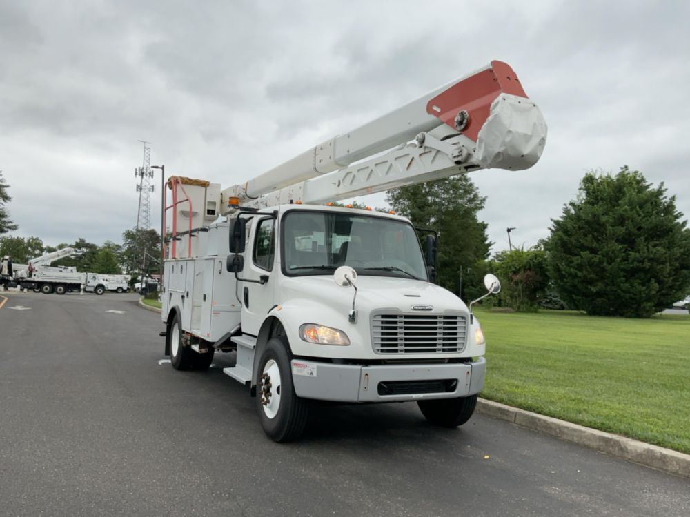 2019 Freightliner M2106 4x2 Terex HRX60 Bucket Truck