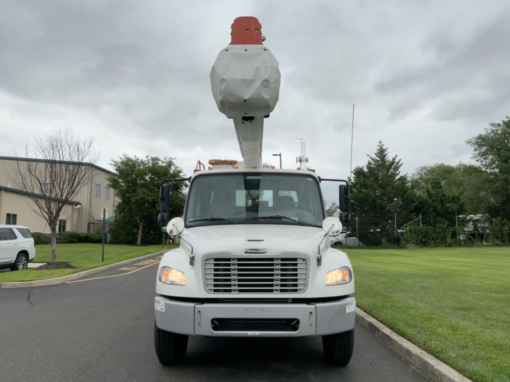 2019 Freightliner M2106 4x2 Terex HRX60 Bucket Truck