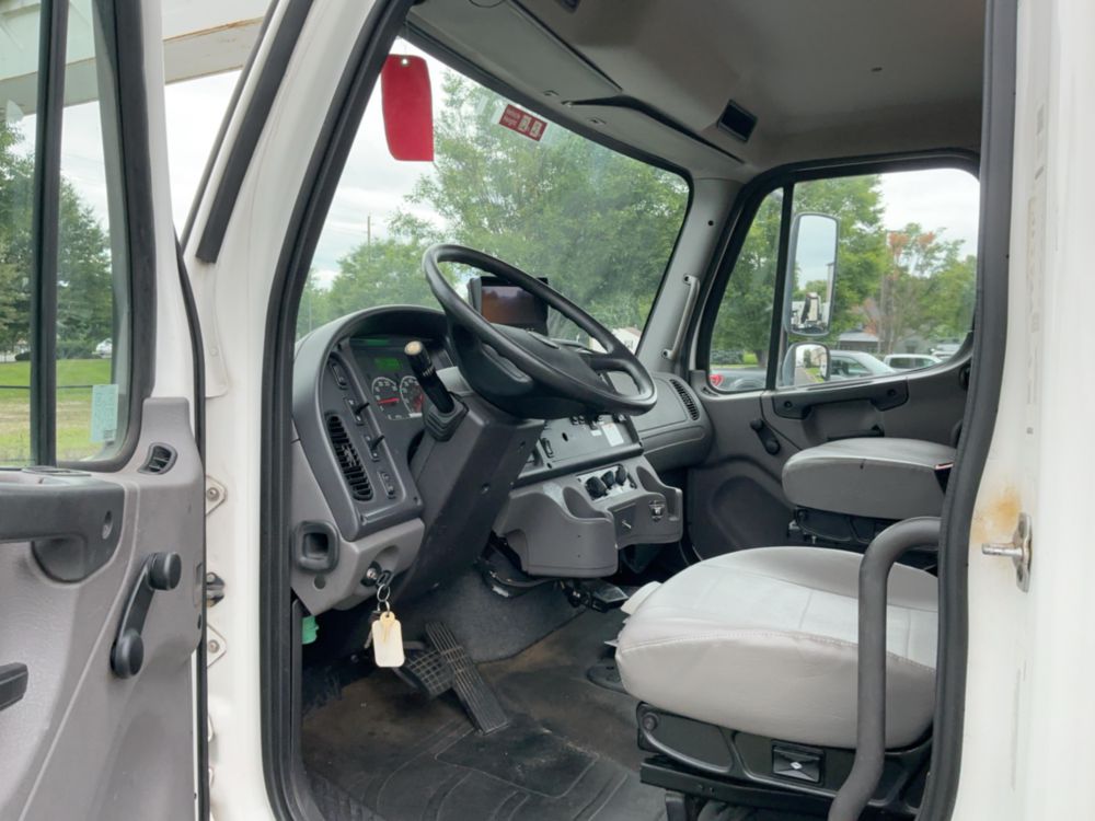 2019 Freightliner M2106 4x2 Terex HRX60 Bucket Truck