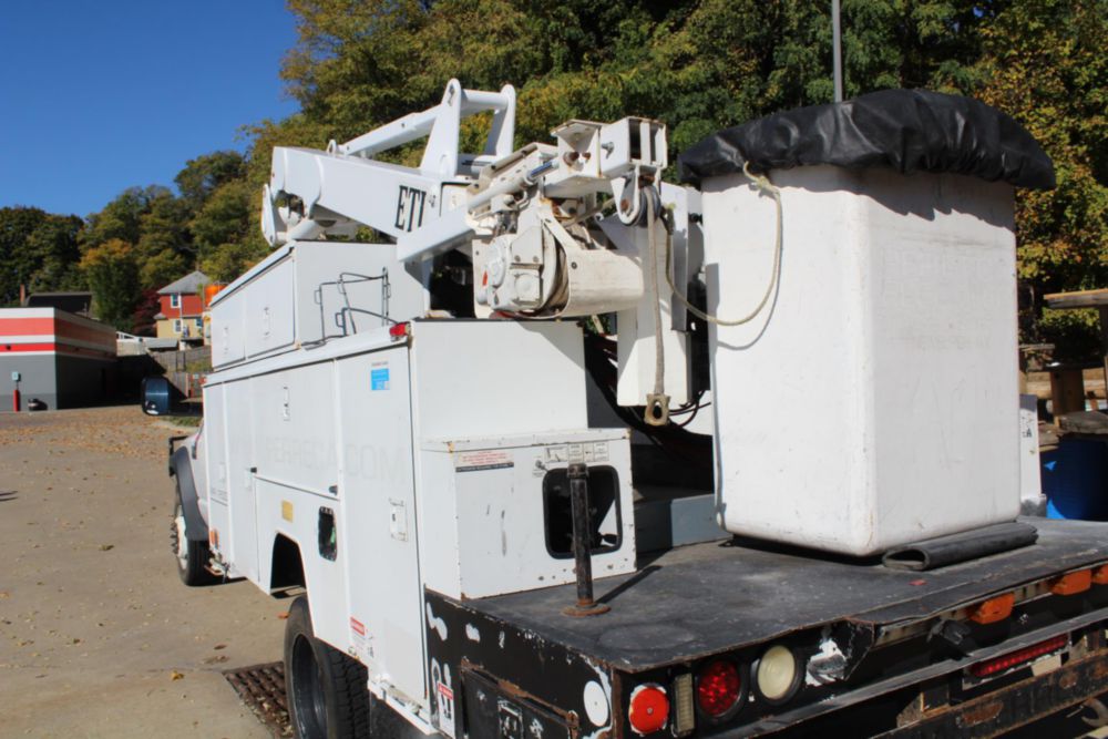 2010 Dodge 5500 4x4 ETI ETC MH-37IH Material Handler Bucket Truck