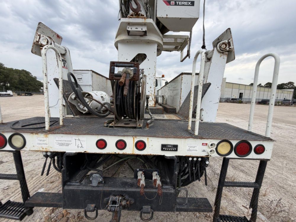 2012 International 7400 6x6 Terex Commander "Incomplete"6060 Digger Derrick Truck