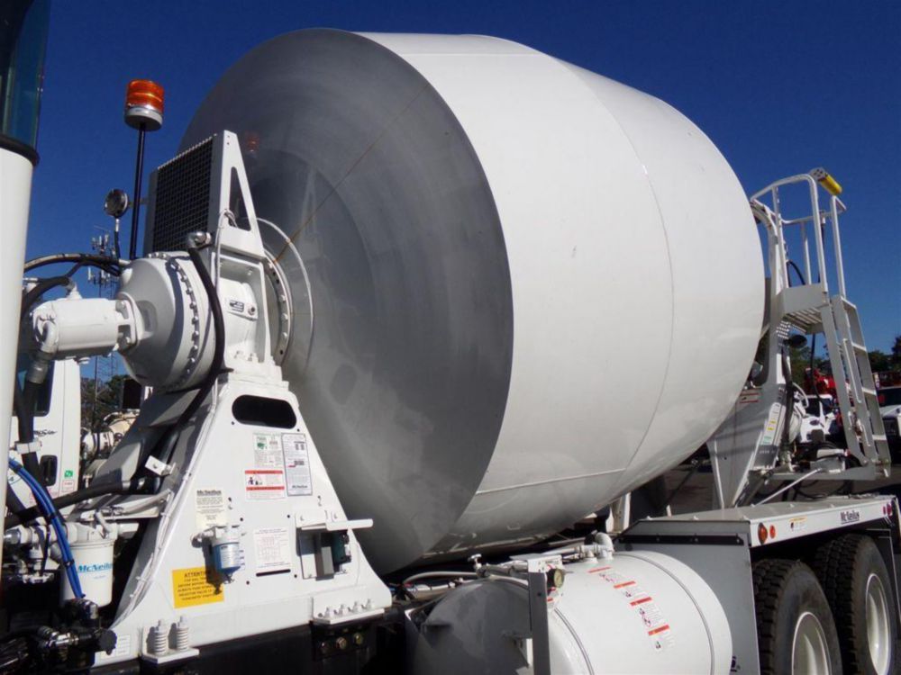 11 cu yds Hi-Rail Concrete Truck