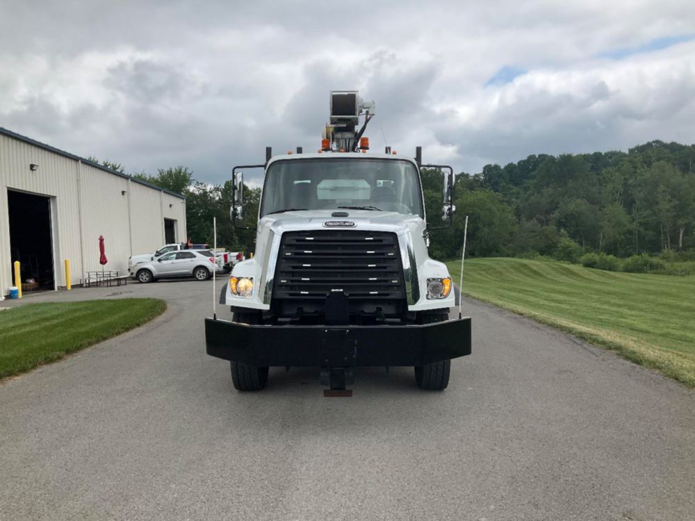 2015 Freightliner 108SD Elliott 1870F 18 Ton Boom Truck