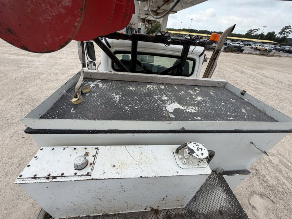 2017 Freightliner M2 Terex Commander 4047 Digger Derrick Truck