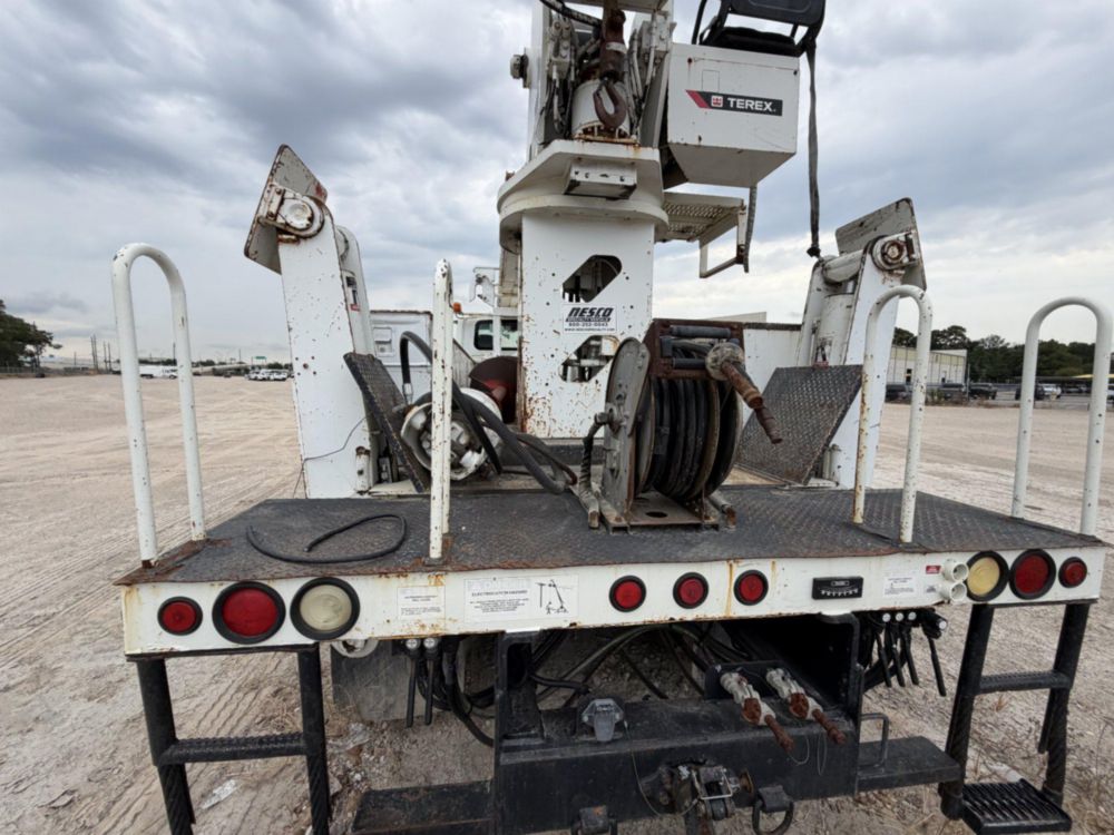 2012 International 7400 6x6 Terex Commander "Incomplete"6060 Digger Derrick Truck