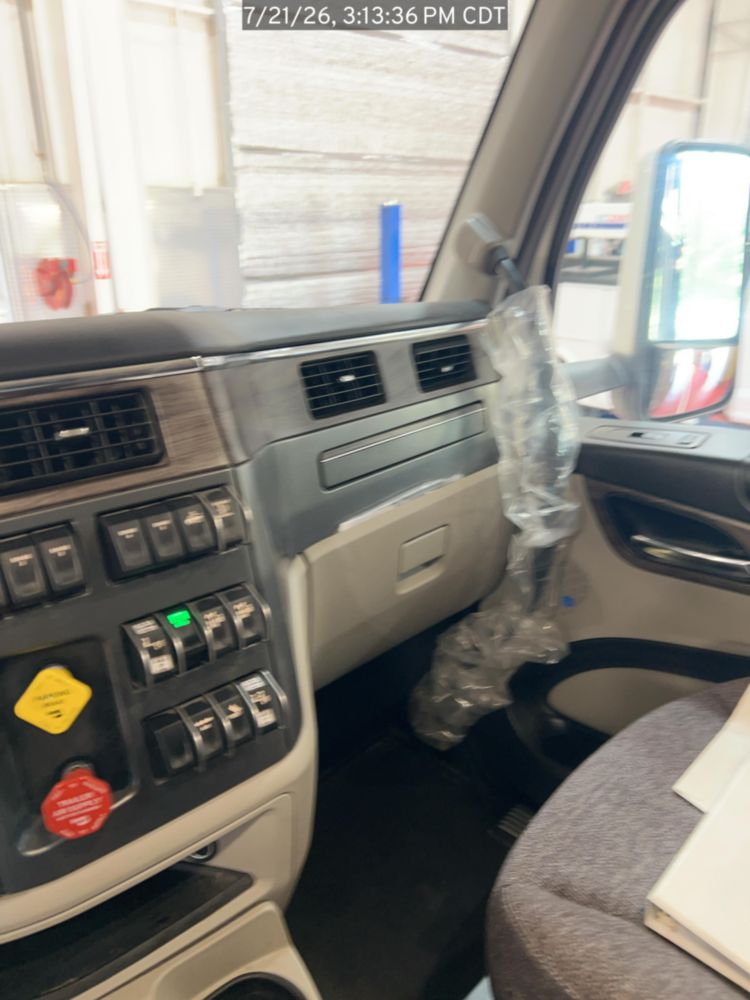 2026 Peterbilt 567 10x4 18' Load King Dump Truck