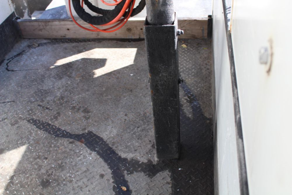 2010 Dodge 5500 4x4 ETI ETC MH-37IH Material Handler Bucket Truck