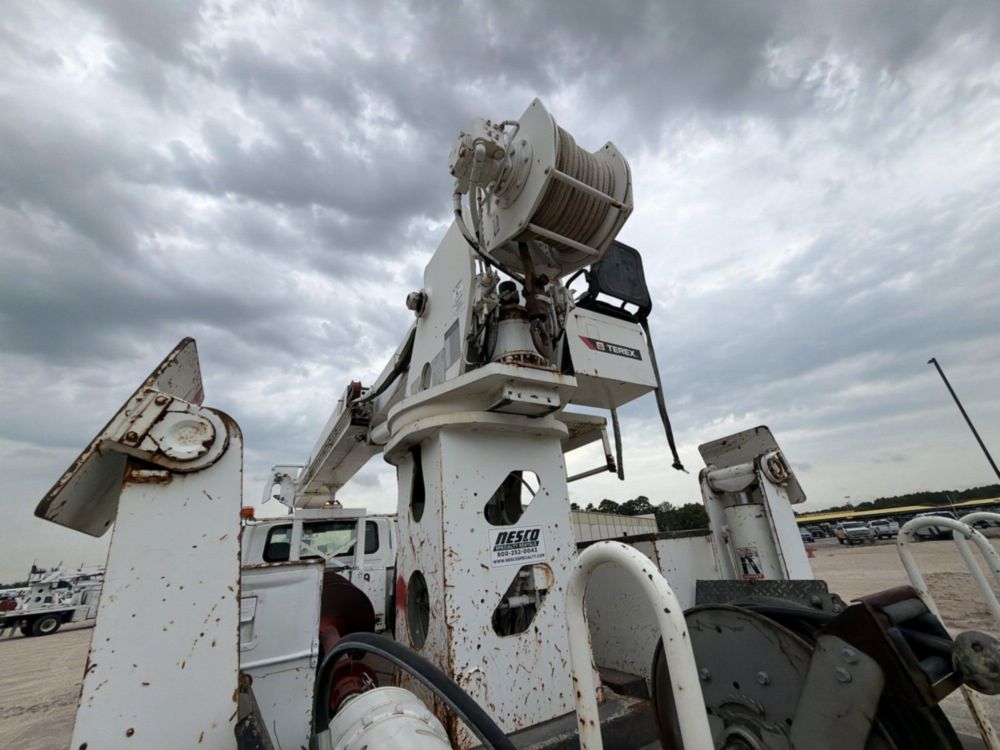 2012 International 7400 6x6 Terex Commander "Incomplete"6060 Digger Derrick Truck