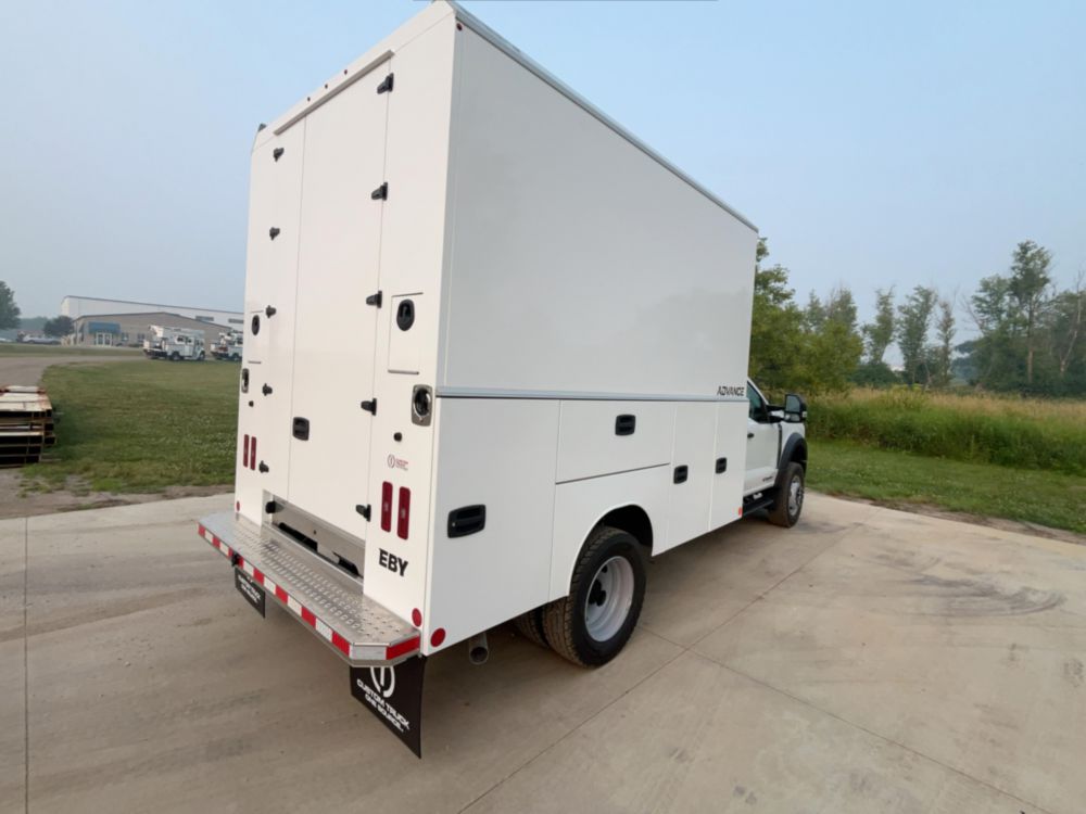 2026 Ford F600 4x4 Service Truck