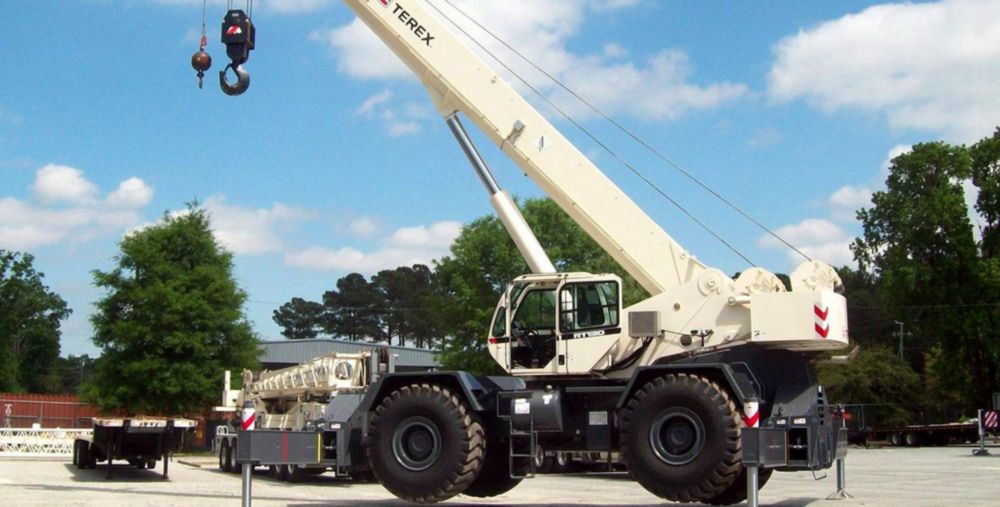 130 tons 155 ft Telescopic AWD Rough Terrain Crane