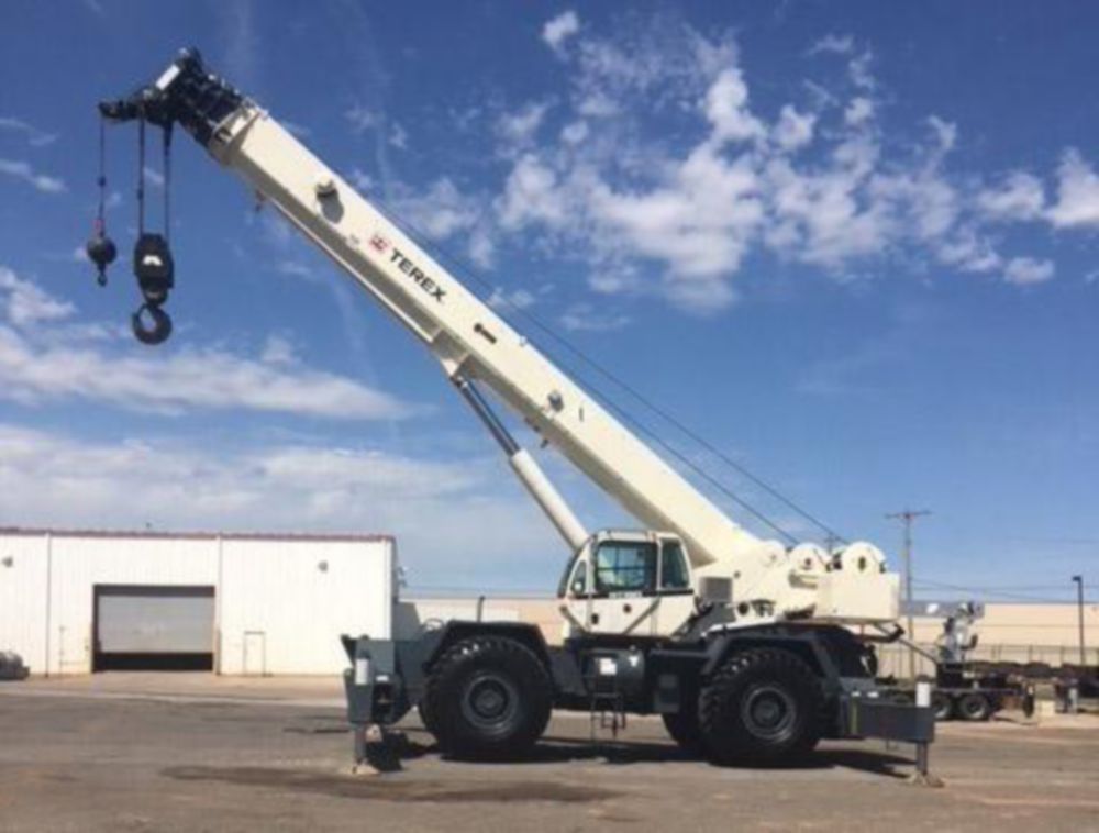 130 tons 155 ft Telescopic AWD Rough Terrain Crane