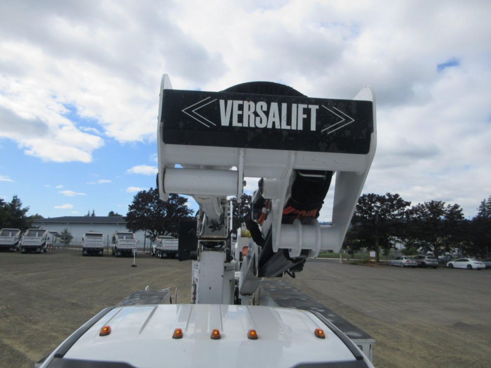 2019 Ford F-550 4x4 Versalift VST-47-MHI Bucket Truck