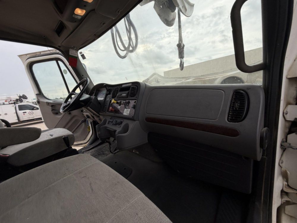 2017 Freightliner M2 Terex Commander 4047 Digger Derrick Truck
