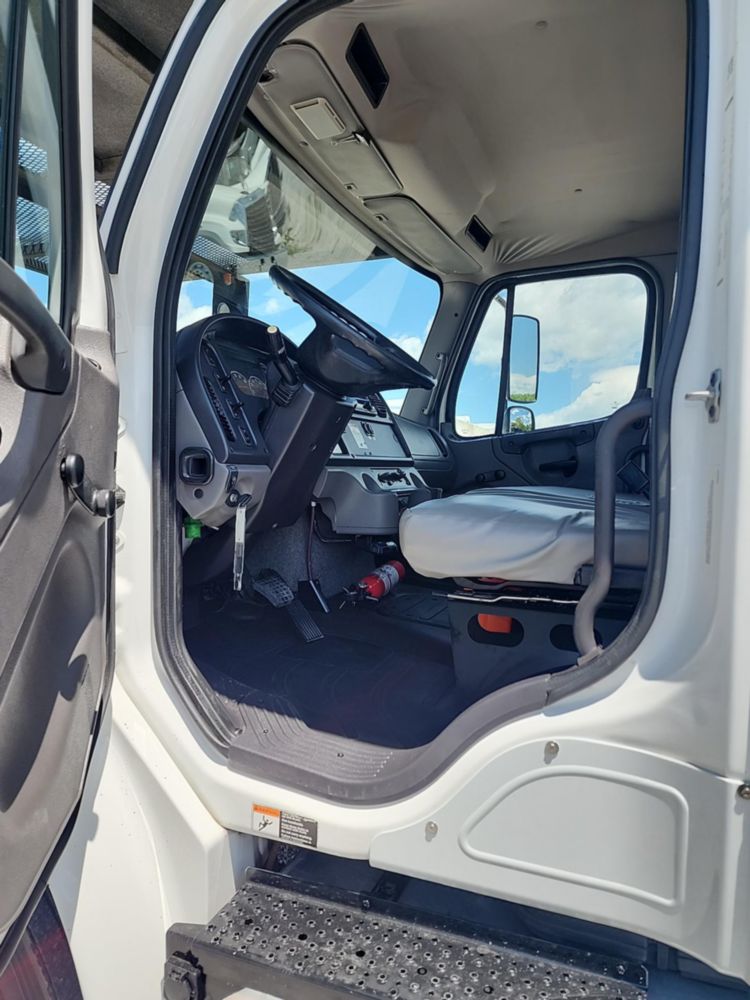 2018 Freightliner M2106 4x2 Versalift VO255REV-03 Forestry Bucket Truck