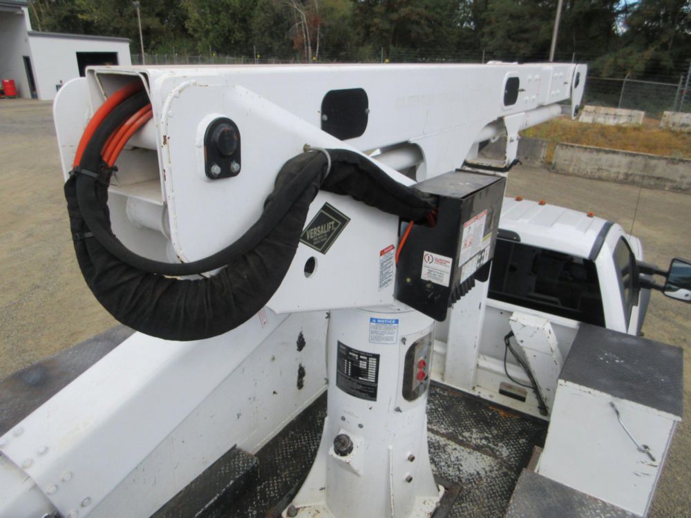 2019 Ford F-550 4x4 Versalift VST-47-MHI Bucket Truck