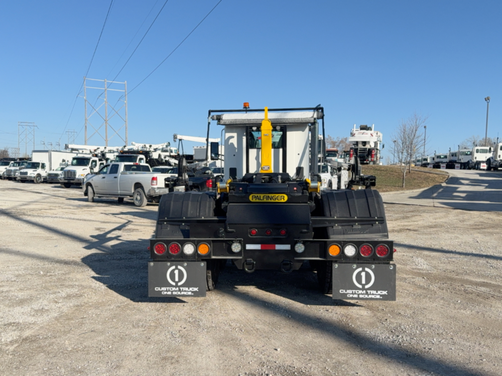 2025 Peterbilt 548 6x4 Palfinger HT 500 L TEC Hook Lift Truck