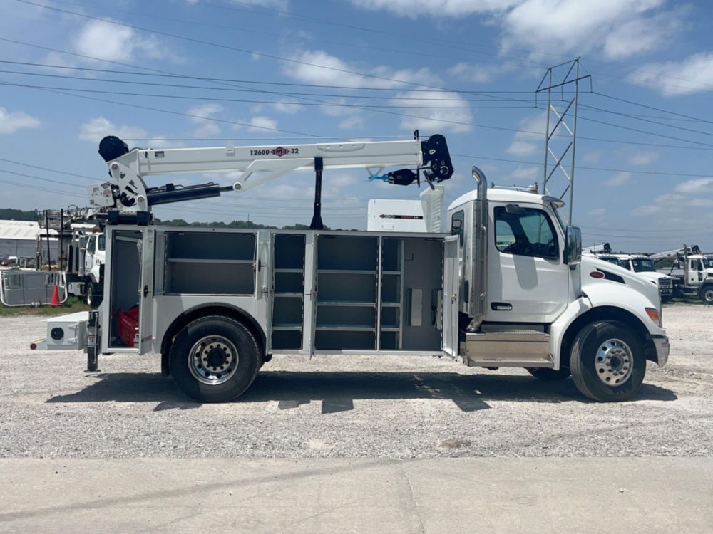 2027 Peterbilt 537 4x2 IMT 12600-32 Service Truck