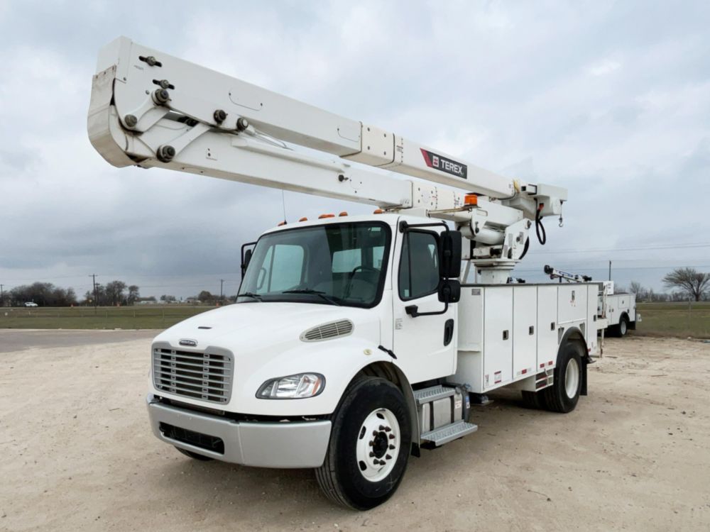 2019 Freightliner M2106 4x2 Terex HR55 Bucket Truck