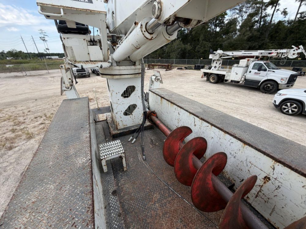 2012 International 7400 6x6 Terex Commander "Incomplete"6060 Digger Derrick Truck