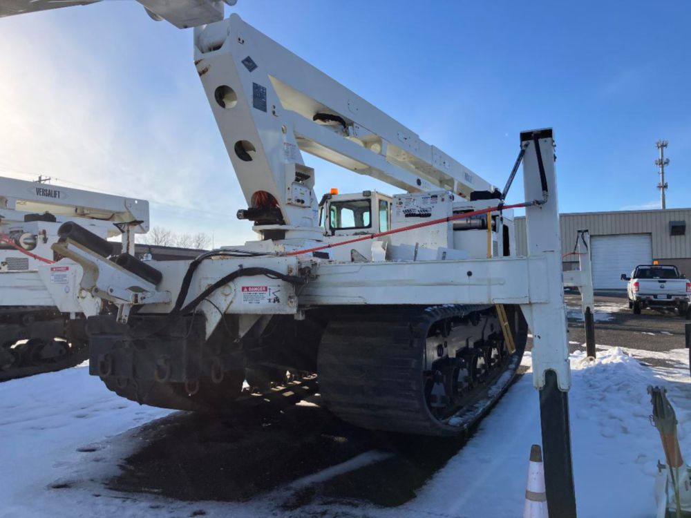 2016 CTRAC-8000 Tracked Versalift VST-9500-I Bucket