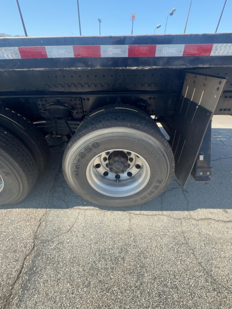 2018 Freightliner 108SD 6x4 National 571E2 Boom Truck
