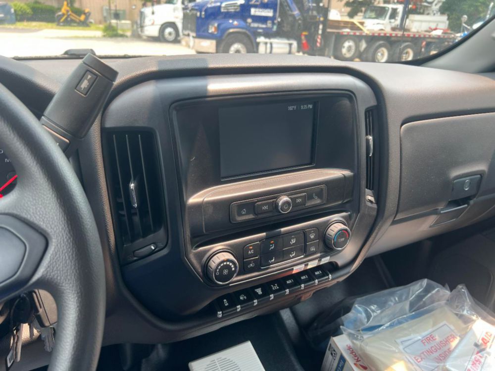 2022 Chevy 5500 4x2 Posi+ 700-40 Cable Placer Truck