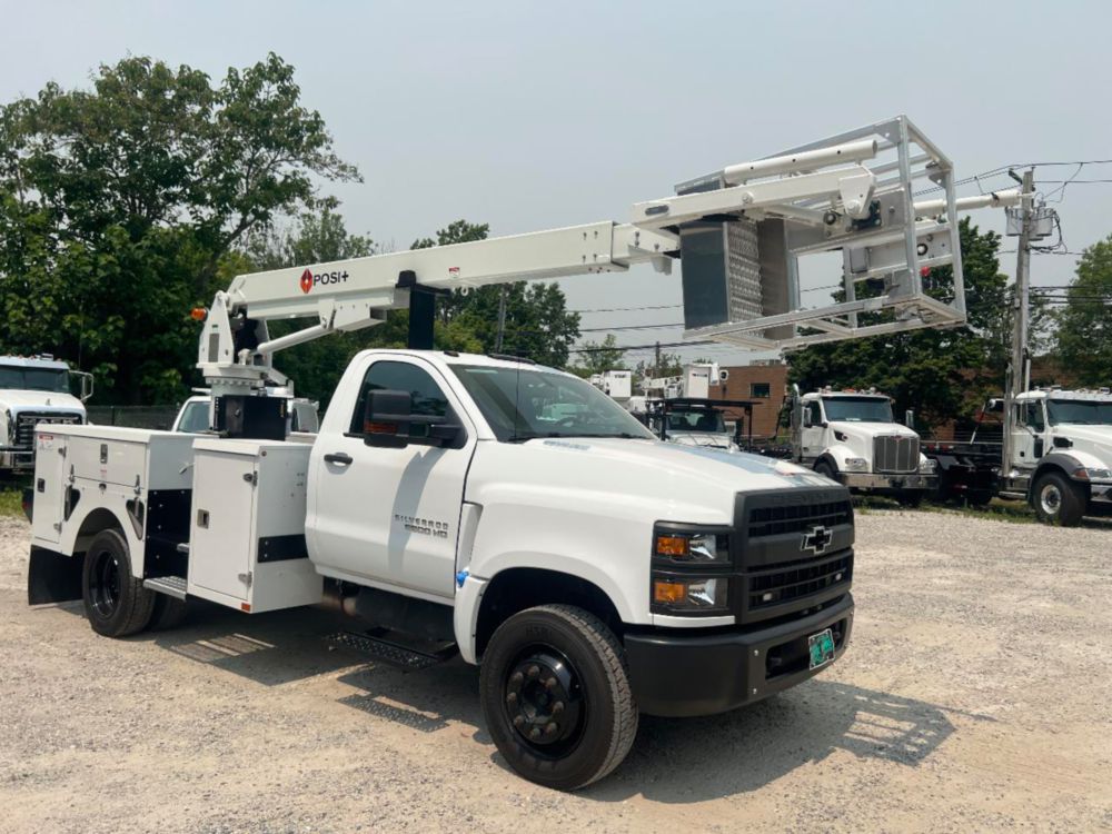 2022 Chevy 5500 4x2 Posi+ 700-40 Cable Placer Truck