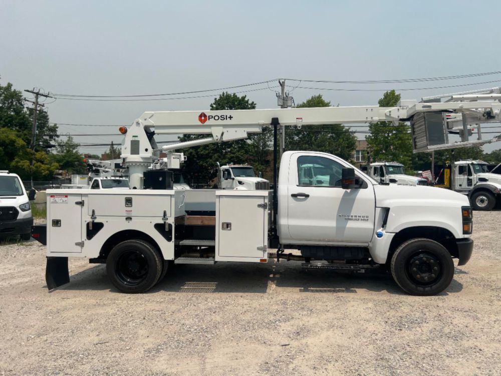 2022 Chevy 5500 4x2 Posi+ 700-40 Cable Placer Truck