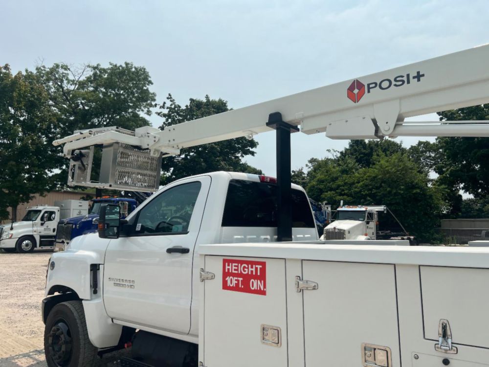 2022 Chevy 5500 4x2 Posi+ 700-40 Cable Placer Truck