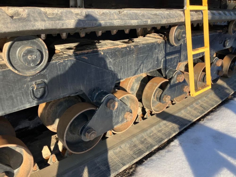 2016 CTRAC-8000 Tracked Versalift VST-9500-I Bucket