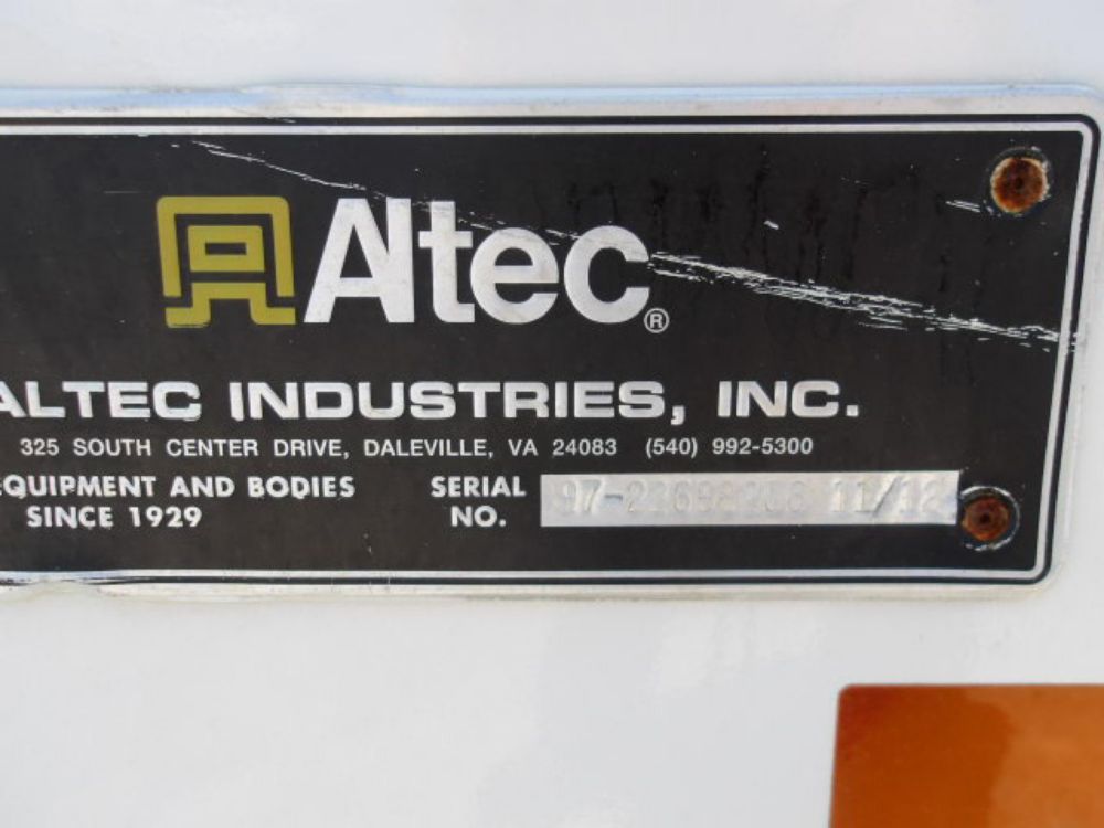2013 Int'l 7300 4x4 Altec AA-755 Bucket Truck