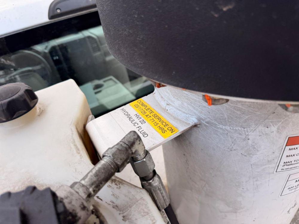 2019 Ford F-550 4x2 Versalift STP-36-NE Bucket Truck
