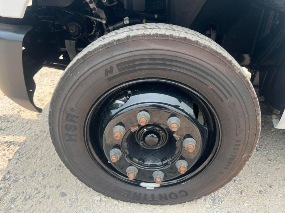 2022 Chevy 5500 4x2 Posi+ 700-40 Cable Placer Truck