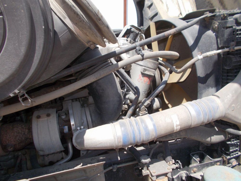 2006 Tandem UNK 700 bbl Vacuum Truck