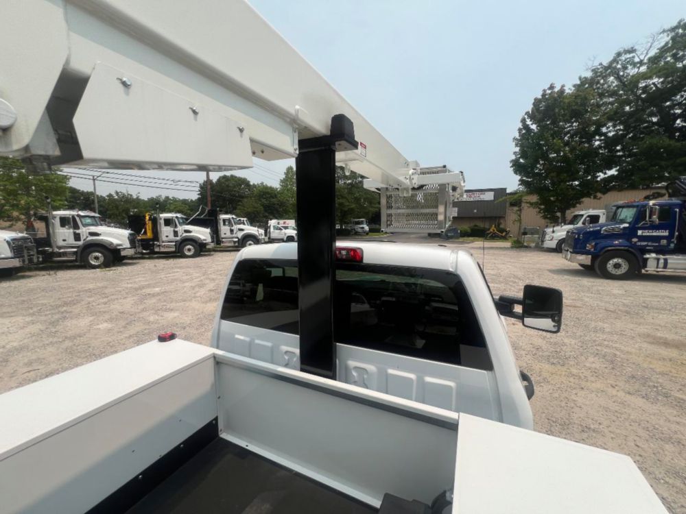 2022 Chevy 5500 4x2 Posi+ 700-40 Cable Placer Truck