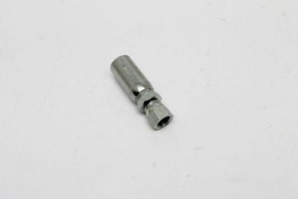 HOSE END