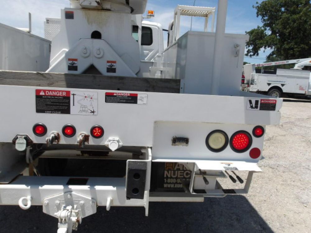 2013 Int'l 7300 4x4 Altec AA-755 Bucket Truck