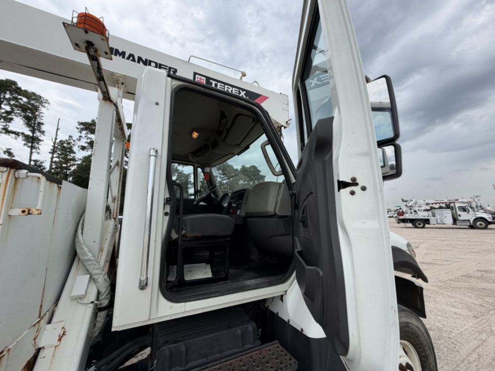 2012 International 7400 6x6 Terex Commander "Incomplete"6060 Digger Derrick Truck