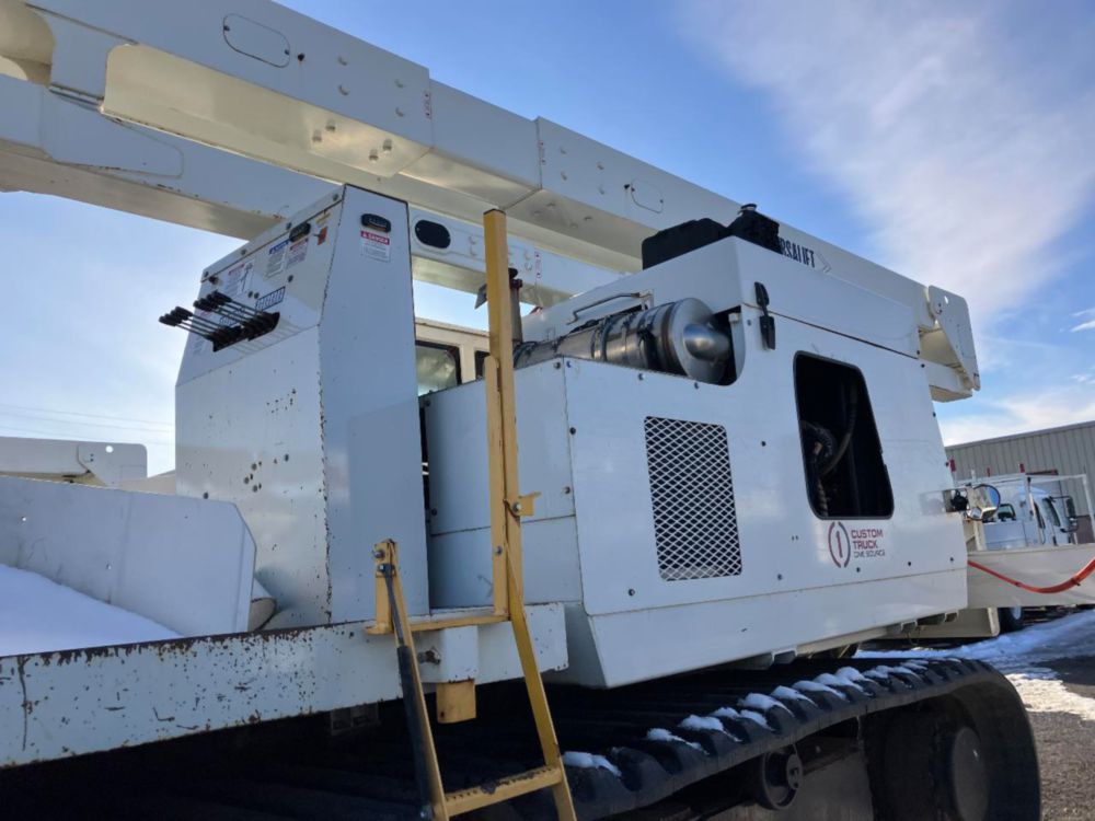 2016 CTRAC-8000 Tracked Versalift VST-9500-I Bucket