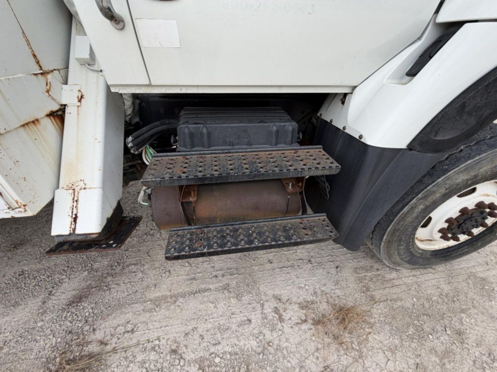 2012 International 7400 6x6 Terex Commander "Incomplete"6060 Digger Derrick Truck