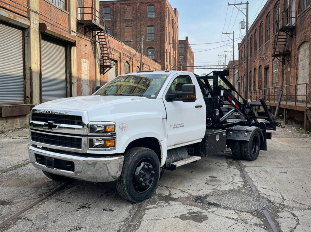 2023 Chevrolet 6500 4x2 Palfinger ACC-80 Container Handler Truck