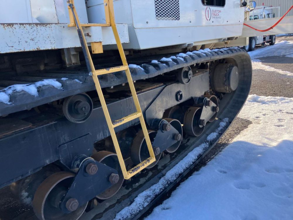 2016 CTRAC-8000 Tracked Versalift VST-9500-I Bucket
